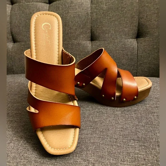NWOB C Comfort Est. 1946 Cognac Brown Strappy Heeled Sandals - Picture 2 of 11